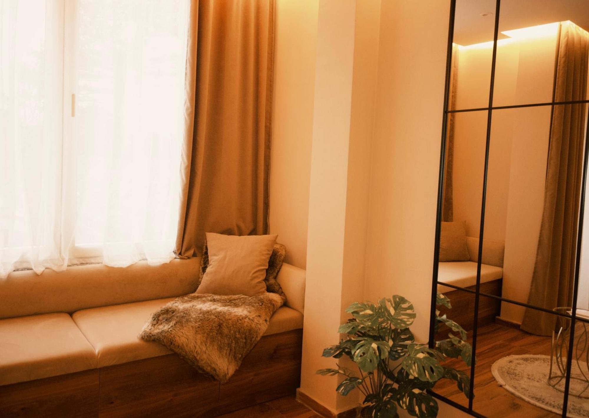 Vila Alpini Razem ภายนอก รูปภาพ